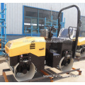 Two Wheels Vibratory Asphalt Compactor 2.5 ton Road Roller ( FYL-900)